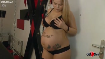 Pregnant Beauty's Wild Creampie Orgy at 9 Months!